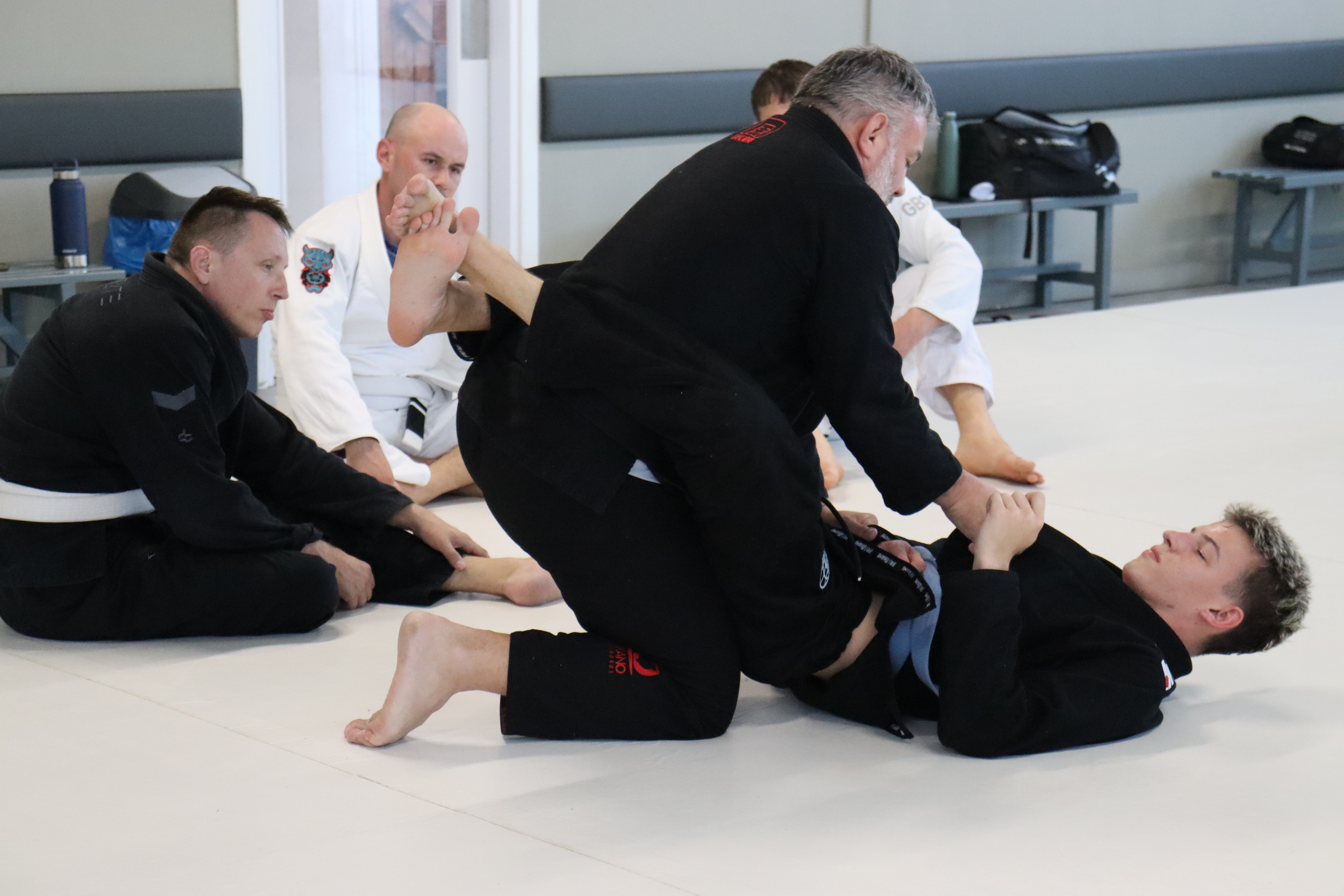 Seminar guard pass demonstration